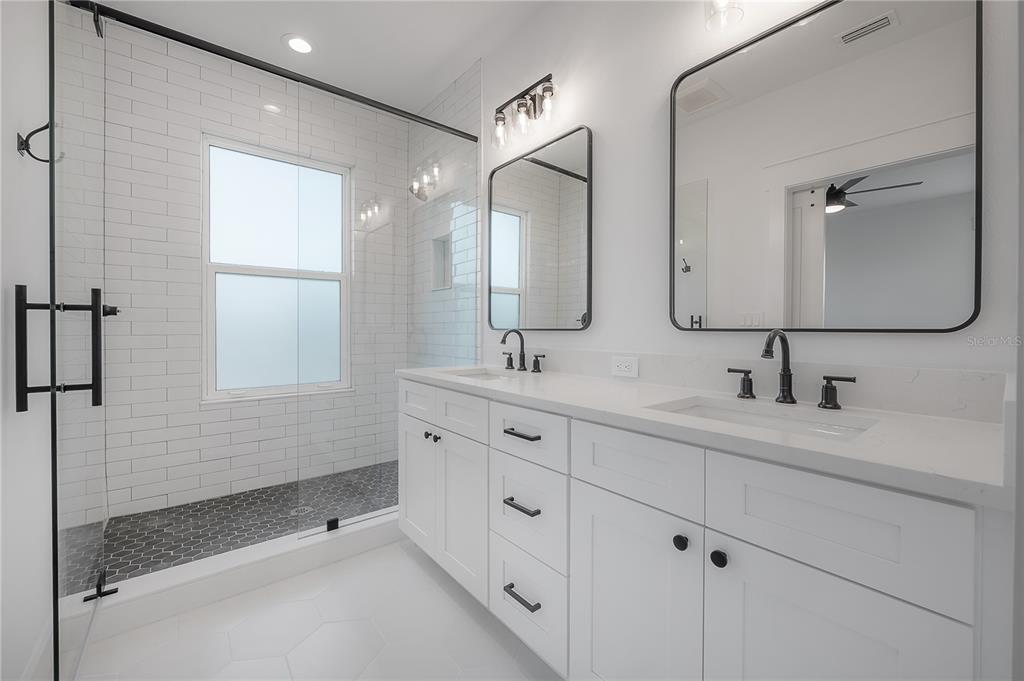 807 East Ida Street, Unit 1 Tampa, FL 33603 - Photo 26 of 48