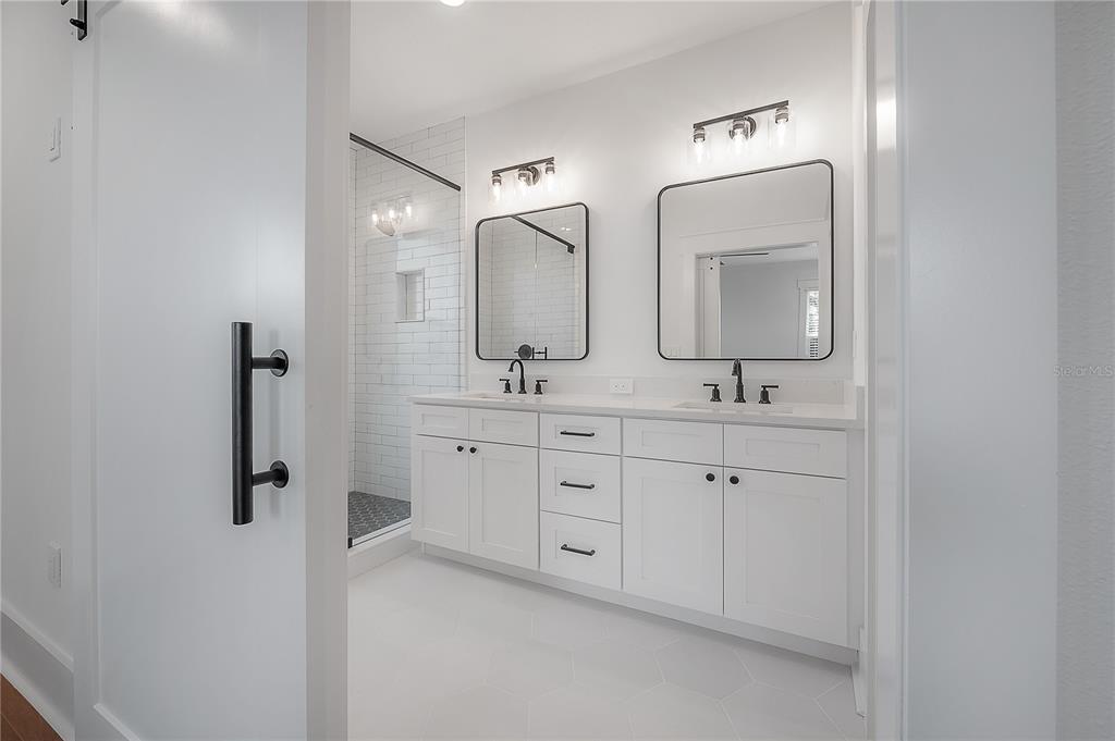 807 East Ida Street, Unit 1 Tampa, FL 33603 - Photo 27 of 48