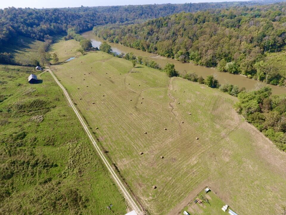 2196 Kentucky River Road Richmond, KY 40475 - Photo 2 of 45 C161351D-1C28-47D6-AAF8-6EA952F19CBC
