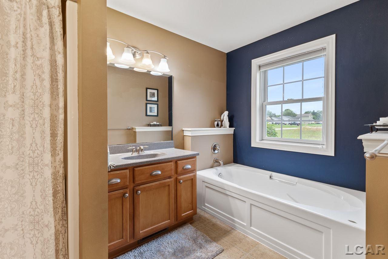 3206 Beaver Creek Road, Unit CREEKS Adrian, MI 49221 - Photo 13 of 37