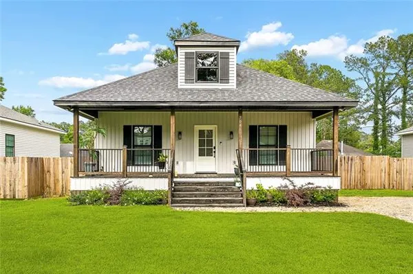 $2,100 | 70466 1st Street, Covington, LA 70433