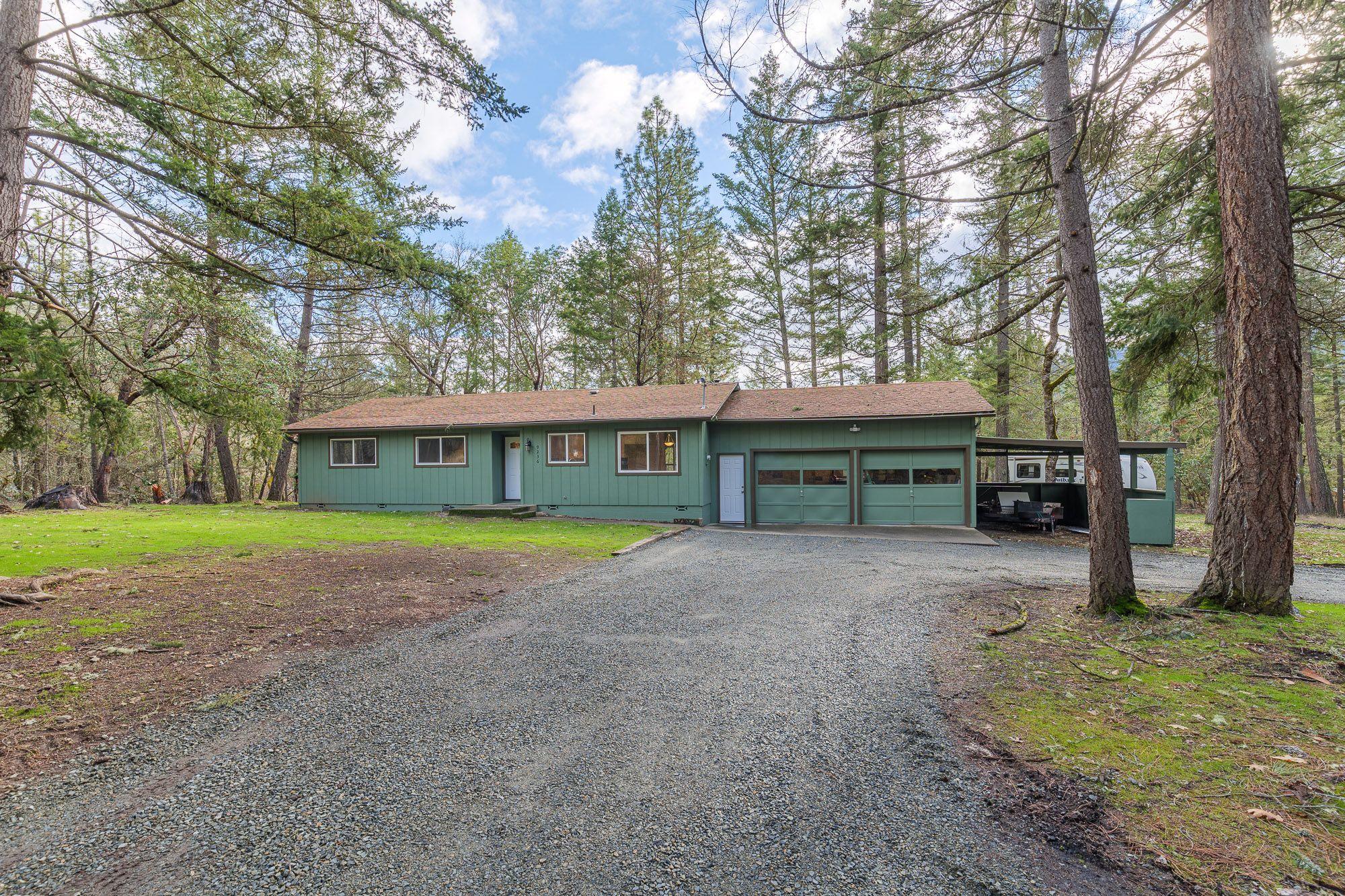 9236 North Applegate Road Grants Pass, OR 97527 - Photo 1 of 37 T4ZEIWcQ