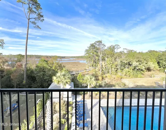 $2,200 | 2501 Bienville Boulevard, Unit 331, Ocean Springs, MS 39564