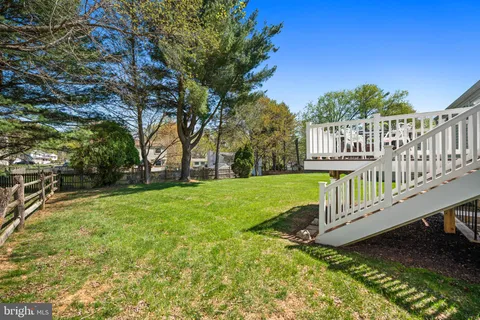 $525,000 | 19517 Laguna Drive, Gaithersburg, MD 20879