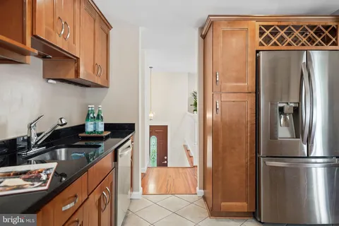 $525,000 | 19517 Laguna Drive, Gaithersburg, MD 20879