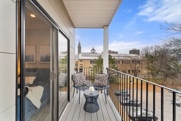 $3,450 | 1457 A Tremont Street, Unit 207, Boston, MA 02120