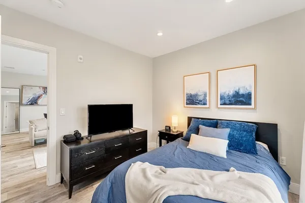 $3,450 | 1457 A Tremont Street, Unit 207, Boston, MA 02120