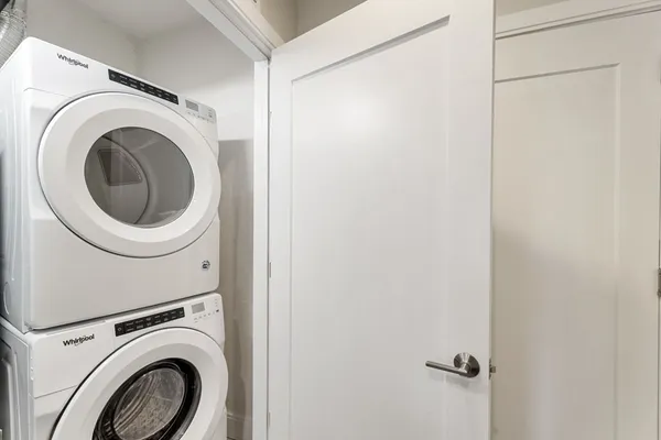 $3,450 | 1457 A Tremont Street, Unit 207, Boston, MA 02120