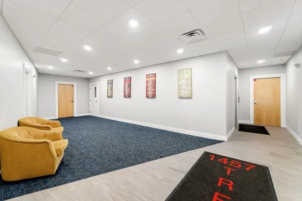 $3,450 | 1457 A Tremont Street, Unit 207, Boston, MA 02120