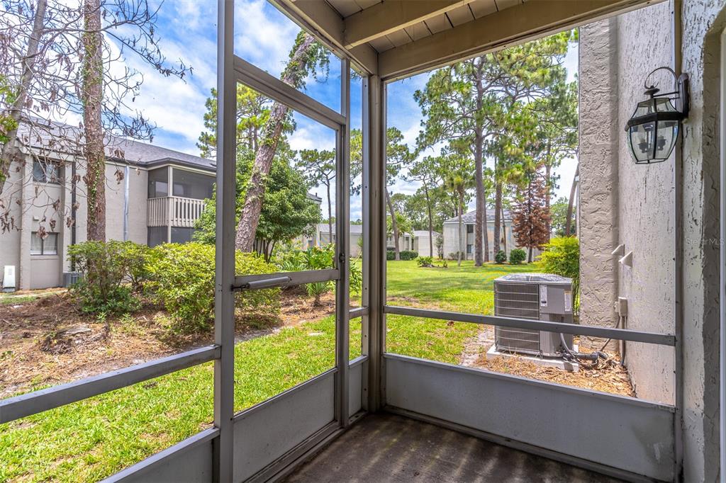 106 Springwood Circle, Unit B Longwood, FL 32750 - Photo 4 of 19
