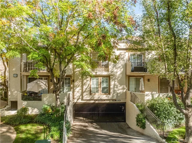 view of a house with a yard