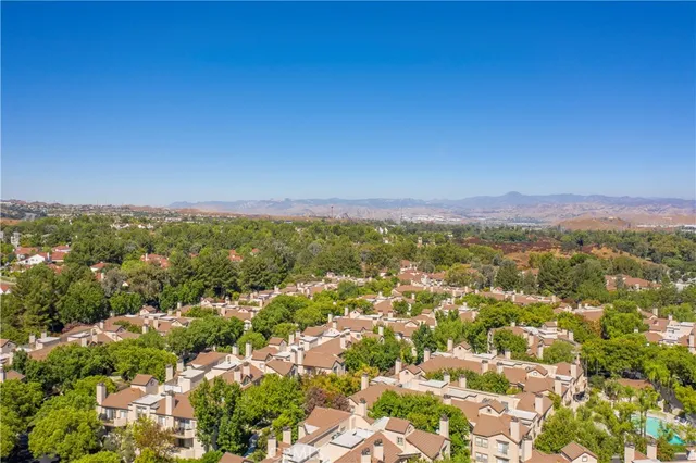 $525,000 | 24143 Del Monte Dr., Unit 284, Valencia, CA 91355