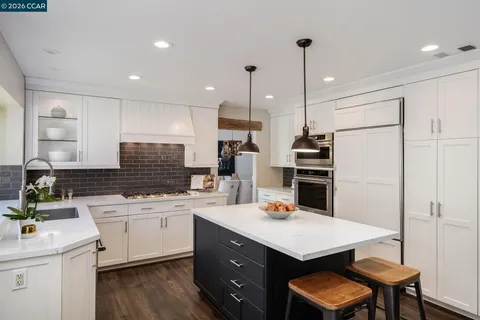 $2,249,000 | 92 Hillview Drive, Danville, CA 94506