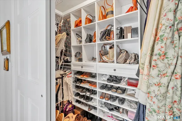 $699,900 | 5695 Main Street, Stratford, CT 06614