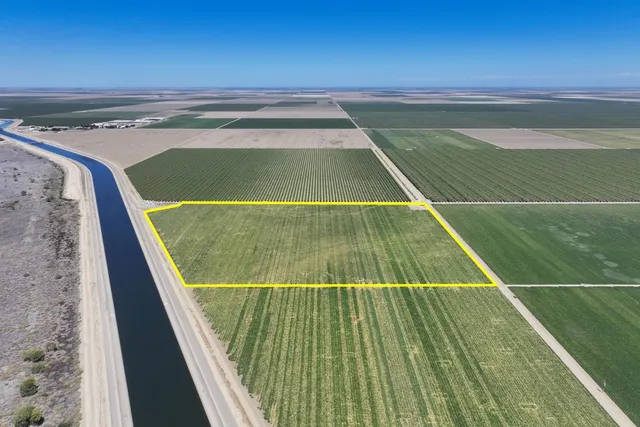 a view of swimming pool