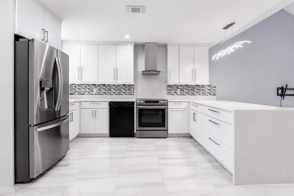 9780 Southwest 52nd Road Gainesville, FL 32608 - Photo 10 of 23