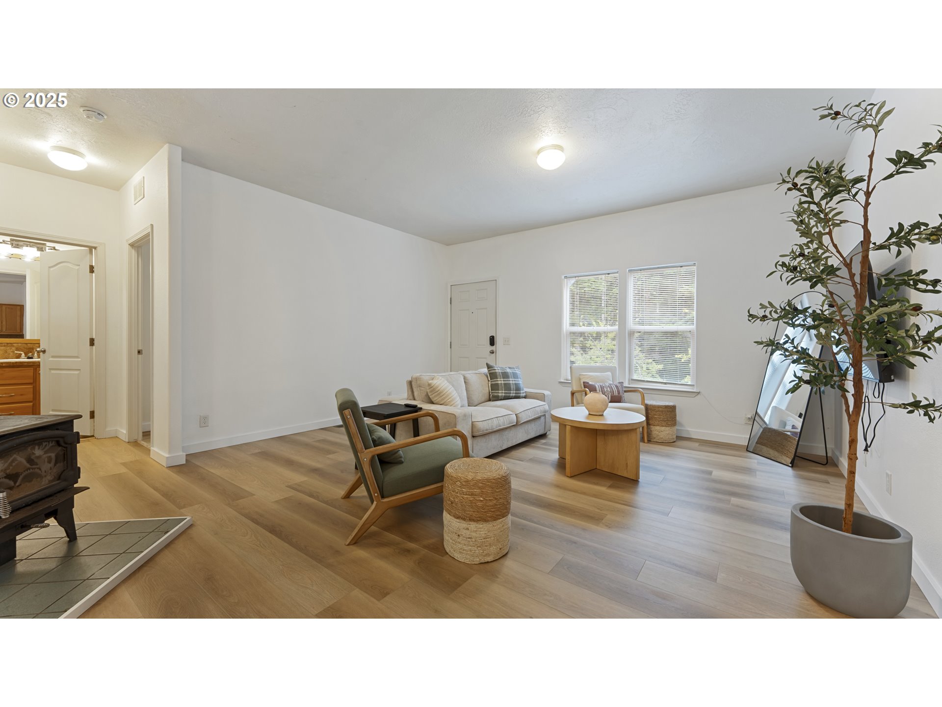 58004 Seven Devils Road Bandon, OR 97411 - Photo 6 of 42 Gallery Image 6