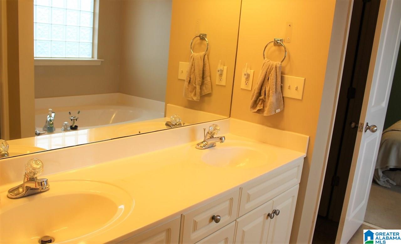 1019 Maryanna Road Calera, AL 35040 - Photo 18 of 30