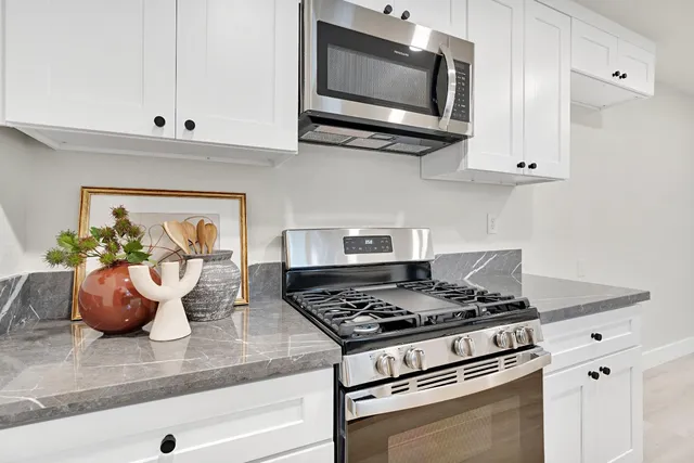 $319,900 | 4676 East Orleans Avenue, Fresno, CA 93702