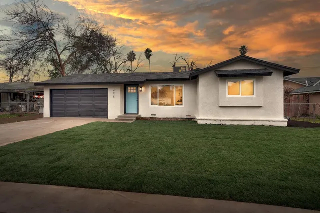 $319,900 | 4676 East Orleans Avenue, Fresno, CA 93702
