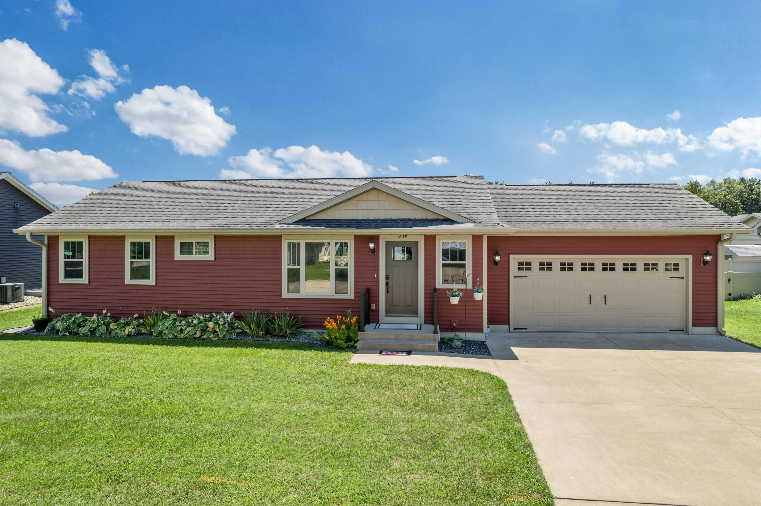 1655 Clearview Dr (21)