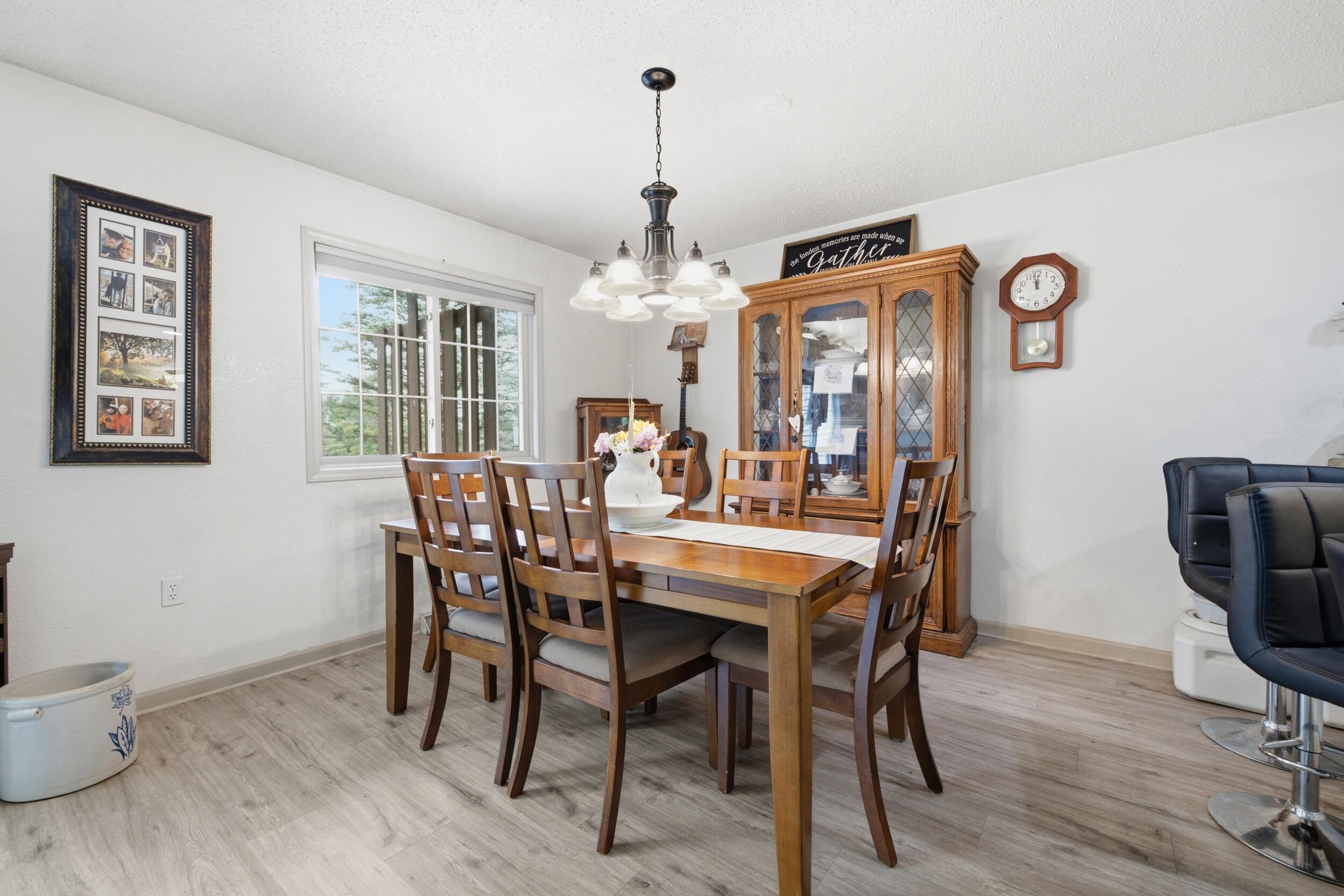 183 Pine Ridge Court Mishicot, WI 54228 - Photo 16 of 34 Elevated_Exposure_Media_012