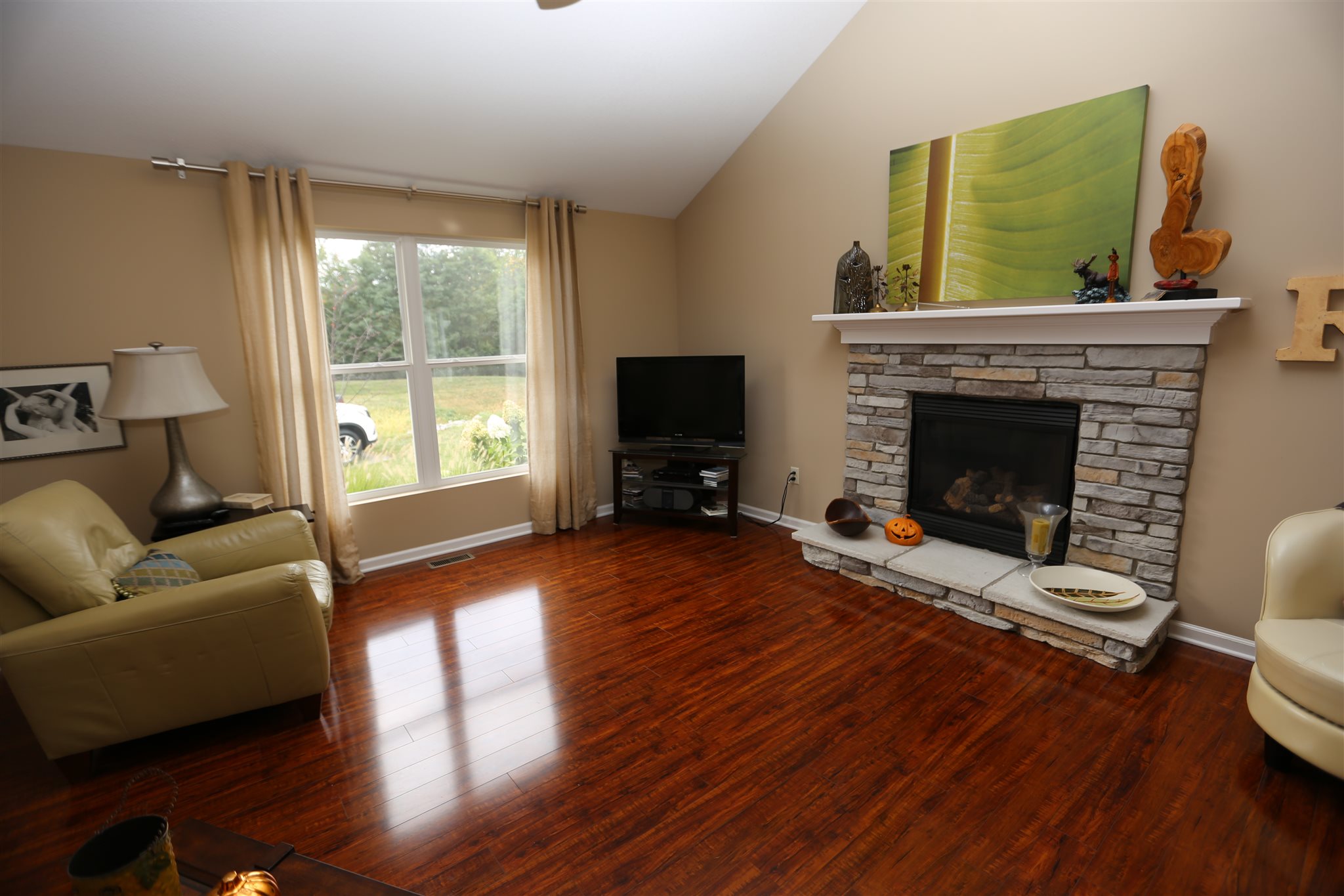 10017 Oak Trail Road Fort Wayne, IN 46825 - Photo 8 of 16 Gallery Image 8