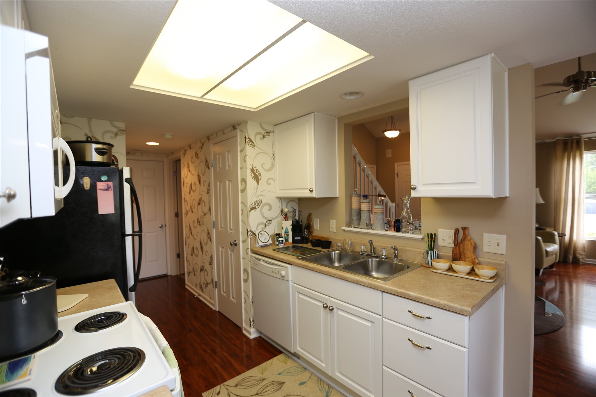 10017 Oak Trail Road Fort Wayne, IN 46825 - Photo 10 of 16 Gallery Image 10