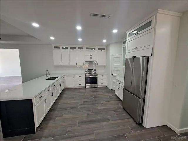 $259,000 | 708 East 3rd Avenue, Elsa, TX 78543