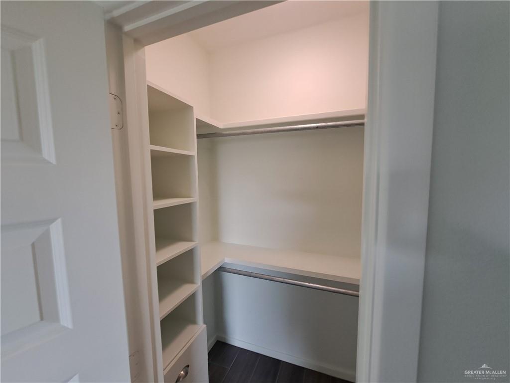 708 East 3rd Avenue Elsa, TX 78543 - Photo 27 of 33