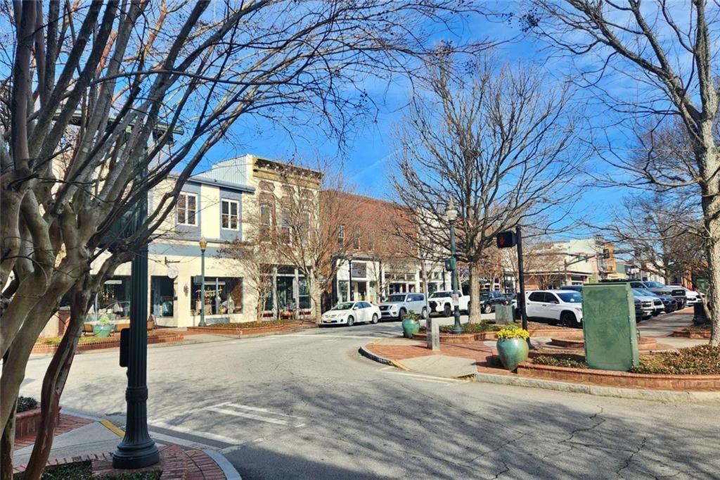 1553 Assembly Circle Gainesville, GA 30501 - Photo 12 of 16