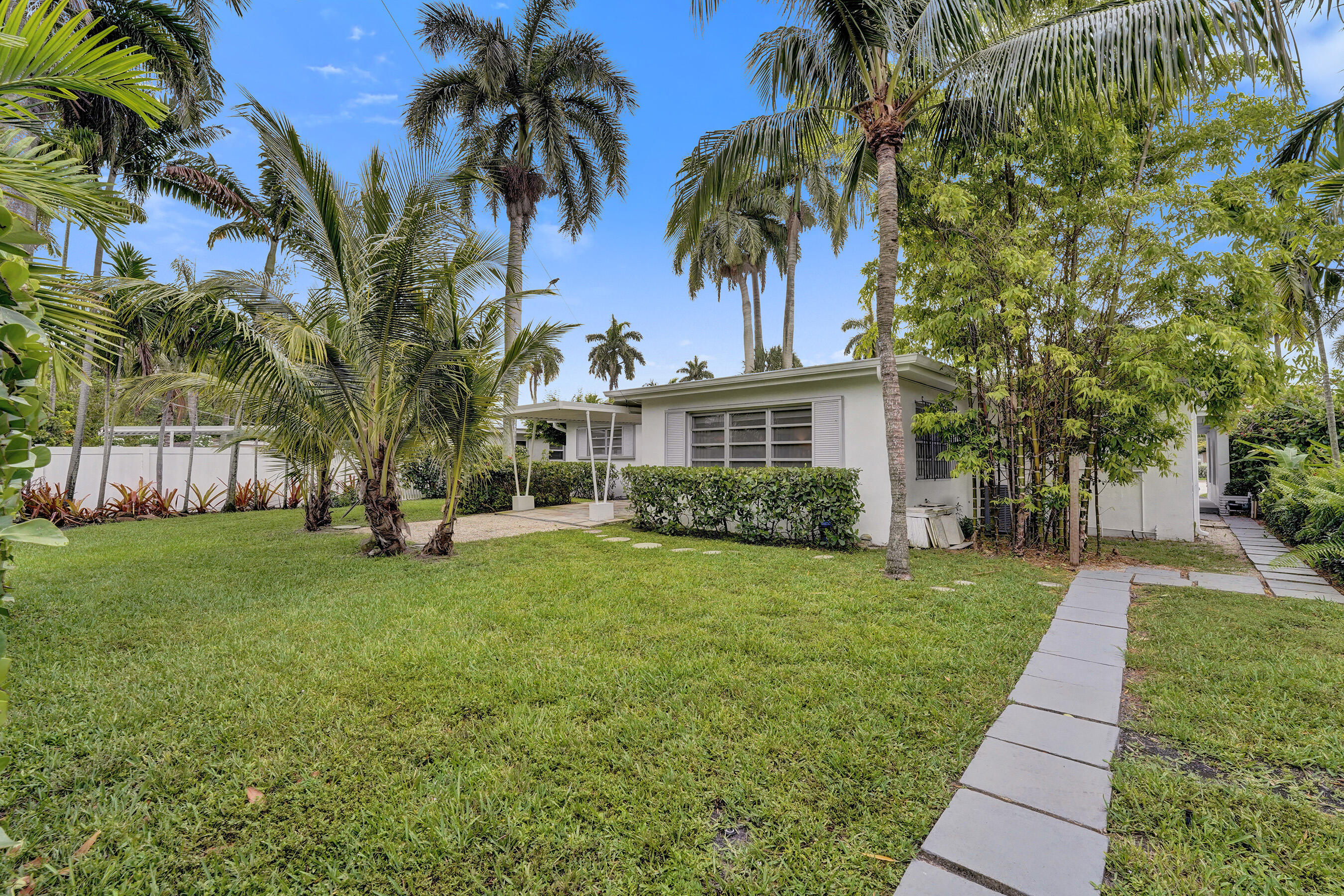 3113 Hollywood Boulevard Hollywood, FL 33021 - Photo 42 of 46 DSC01943