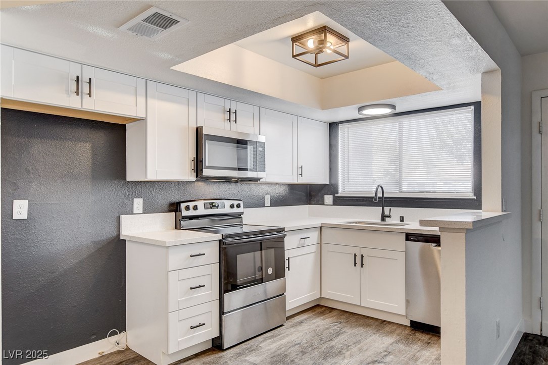 578 Roxella Lane, Unit C Las Vegas, NV 89110 - Photo 1 of 30 Gallery Image 1