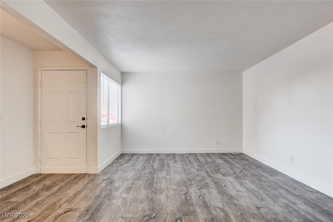 578 Roxella Lane, Unit C Las Vegas, NV 89110 - Photo 10 of 30 Gallery Image 10