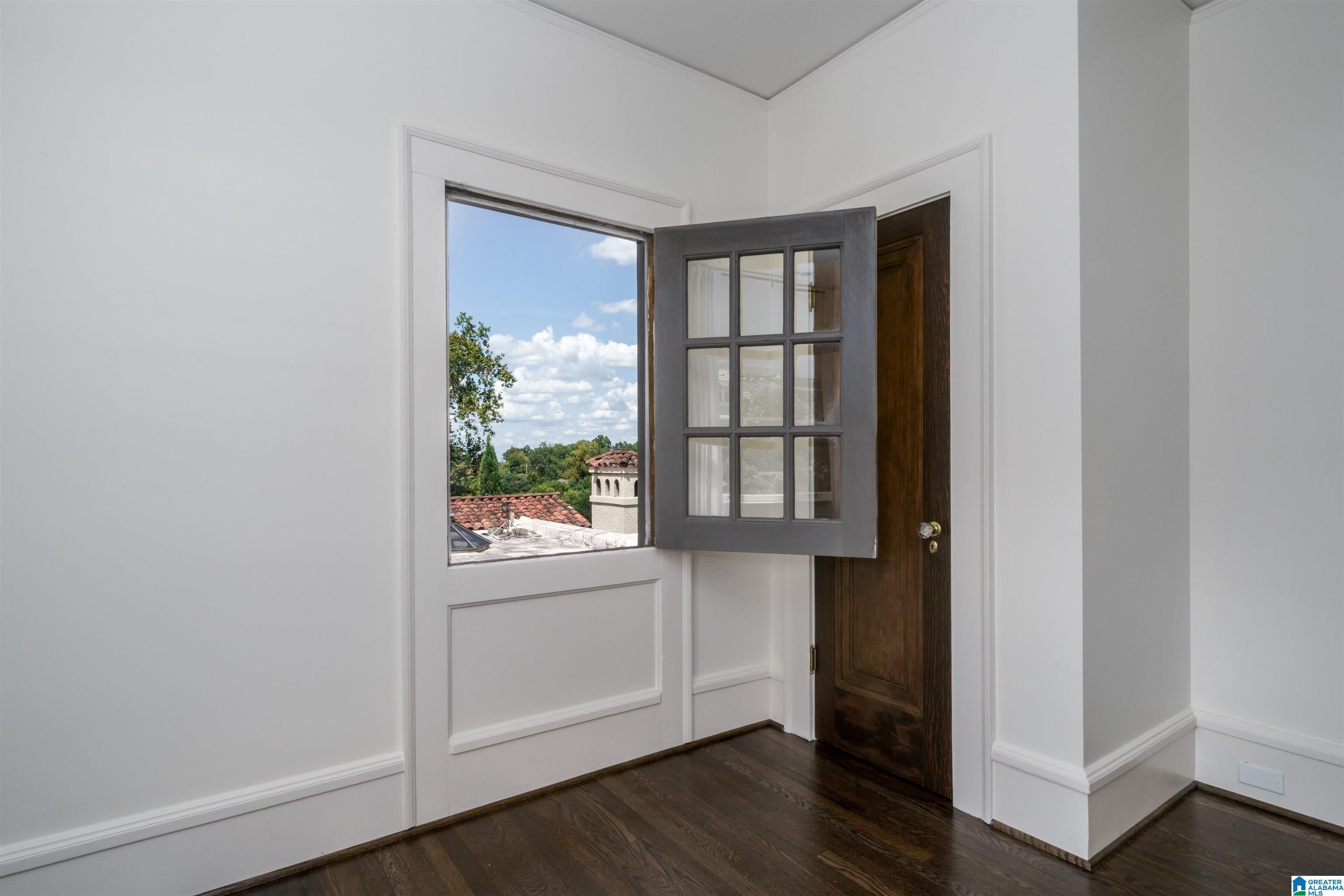 1011 Glen View Road Birmingham, AL 35222 - Photo 37 of 50 Gallery Image 37