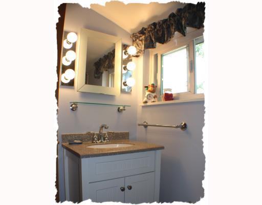 351 Twin Oaks Road Pittsburgh, PA 15243 - Photo 10 of 13 2nd Floor Plan. Updated Bath with newer vanity, fixtures and newer tub/shower area.