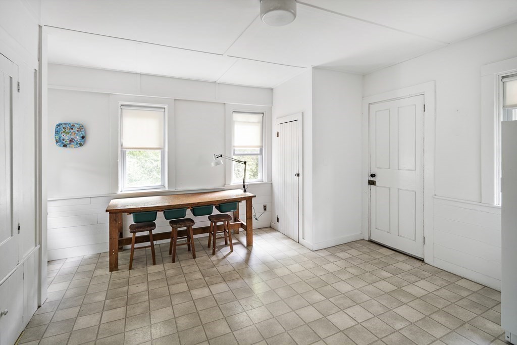 399 Chapman Street Canton, MA 02021 - Photo 10 of 39 Gallery Image 10
