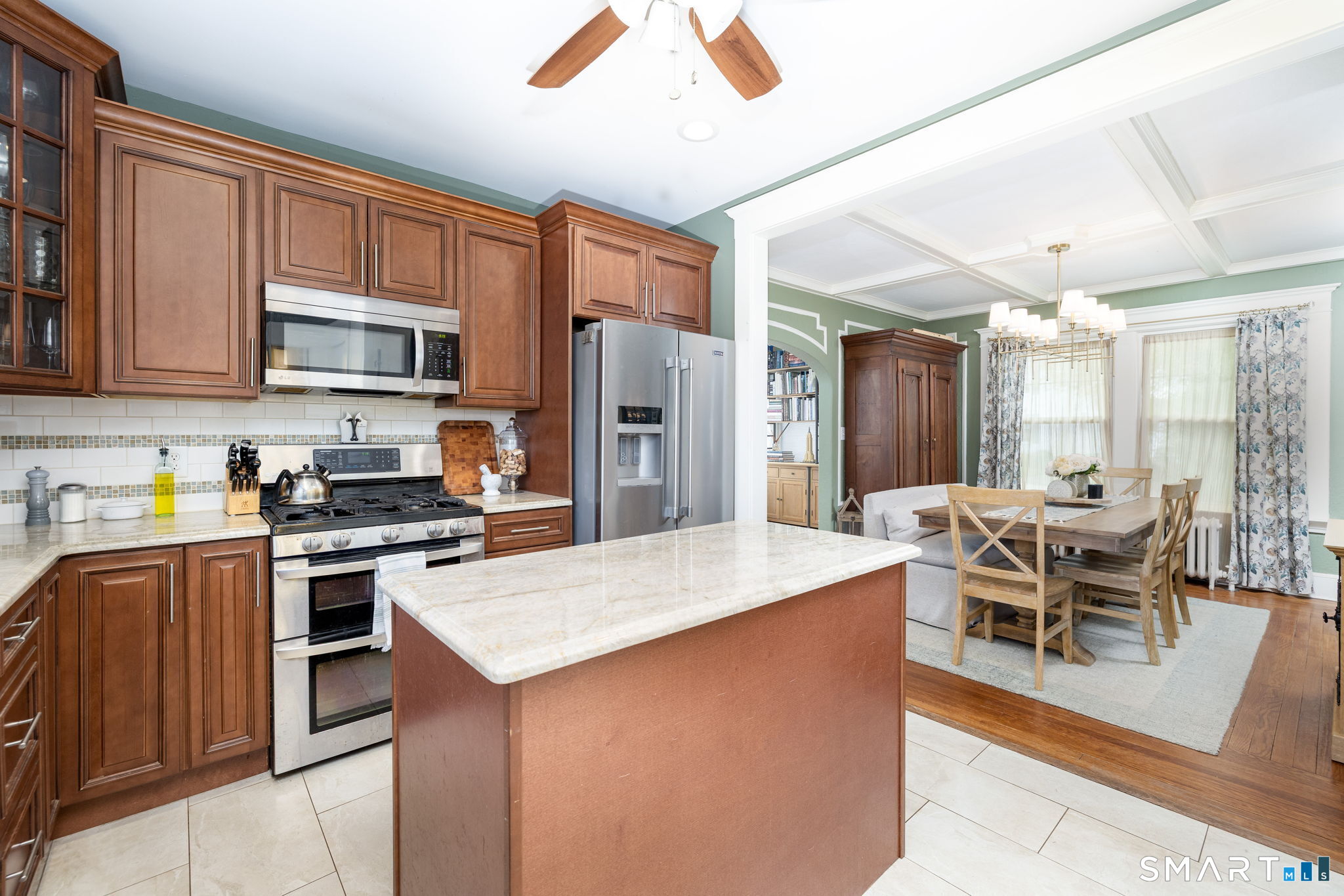 75 Harmon Street Hamden, CT 06517 - Photo 12 of 39