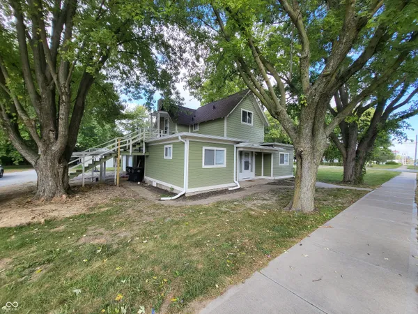 $725 | 1807 Unit A Raible Avenue, Anderson, IN 46011