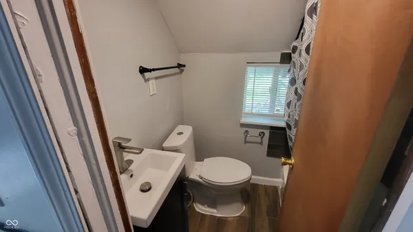 $725 | 1807 Unit A Raible Avenue, Anderson, IN 46011