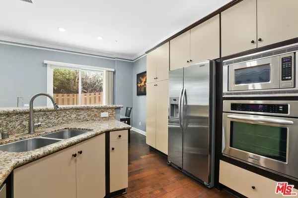 $4,500 | 11507 Verona Drive, Unit U, Chatsworth, CA 91311