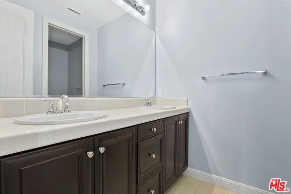 $4,500 | 11507 Verona Drive, Unit U, Chatsworth, CA 91311