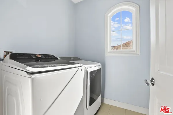 $4,500 | 11507 Verona Drive, Unit U, Chatsworth, CA 91311