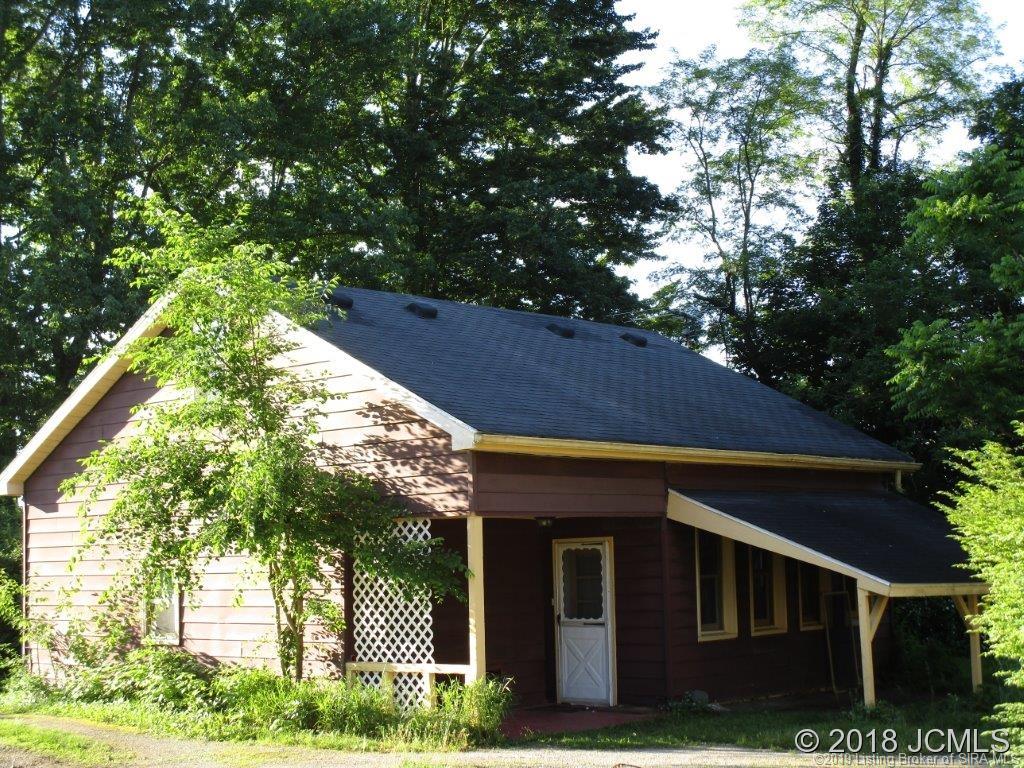 166 South Main Cross Street Hanover, IN 47243 - Photo 3 of 14 Gallery Image 3