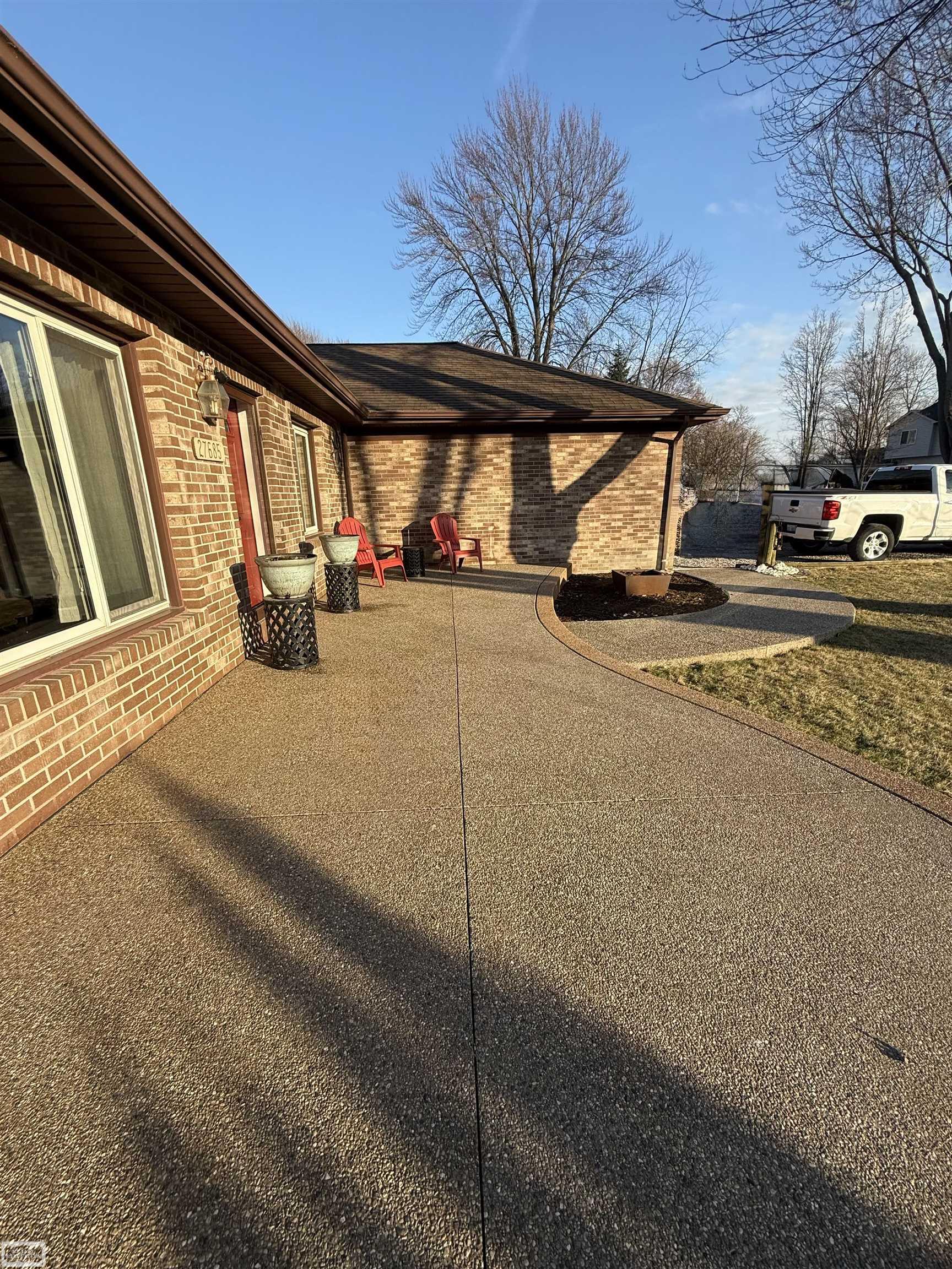 27685 Riviera Street Harrison Township, MI 48045 - Photo 21 of 25 50203419-76f1e5da-f712-4f13-877a-e033f40b83d8.JPG