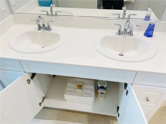 $699,999 | 14120 Willow Lane, Van Nuys, CA 91405