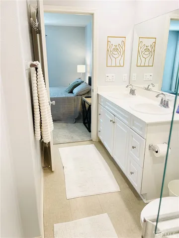 $699,999 | 14120 Willow Lane, Van Nuys, CA 91405