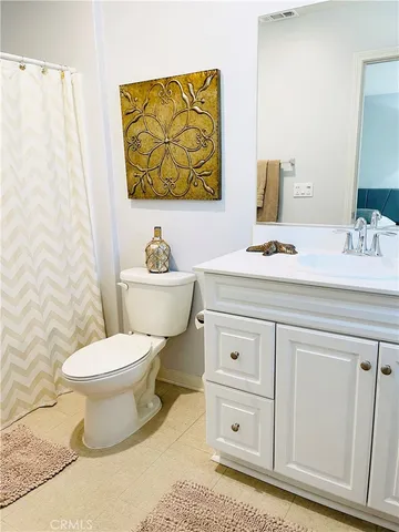 $699,999 | 14120 Willow Lane, Van Nuys, CA 91405