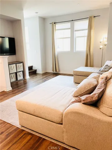 $699,999 | 14120 Willow Lane, Van Nuys, CA 91405