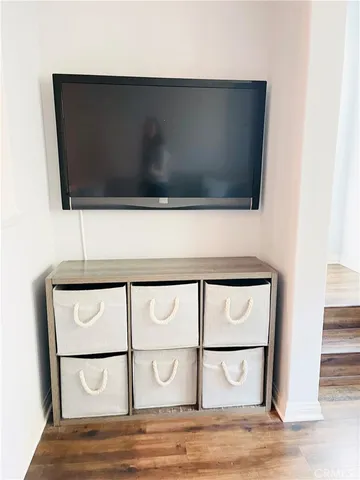 $699,999 | 14120 Willow Lane, Van Nuys, CA 91405